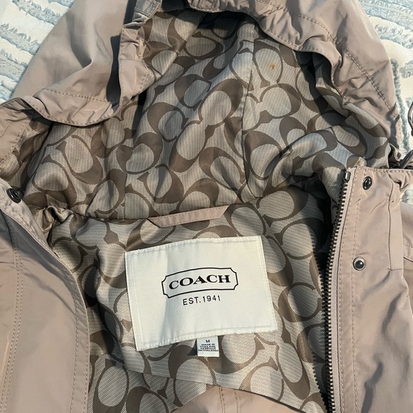 Barely worn Coach rain jacket with signature logo, hood, pockets &cinched waste - Picture 6 of 8